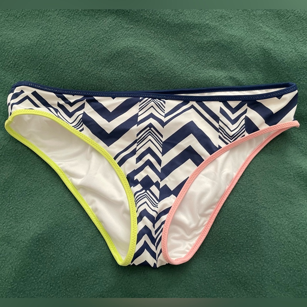 Victoria’s Secret The Classic Hipster Swim Bottom